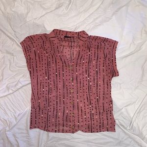 Short sleeve salmon colored sheet button up